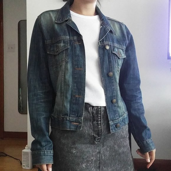 ⚡SALE⚡Zara Dark Wash Jean Jacket - Picture 1 of 9